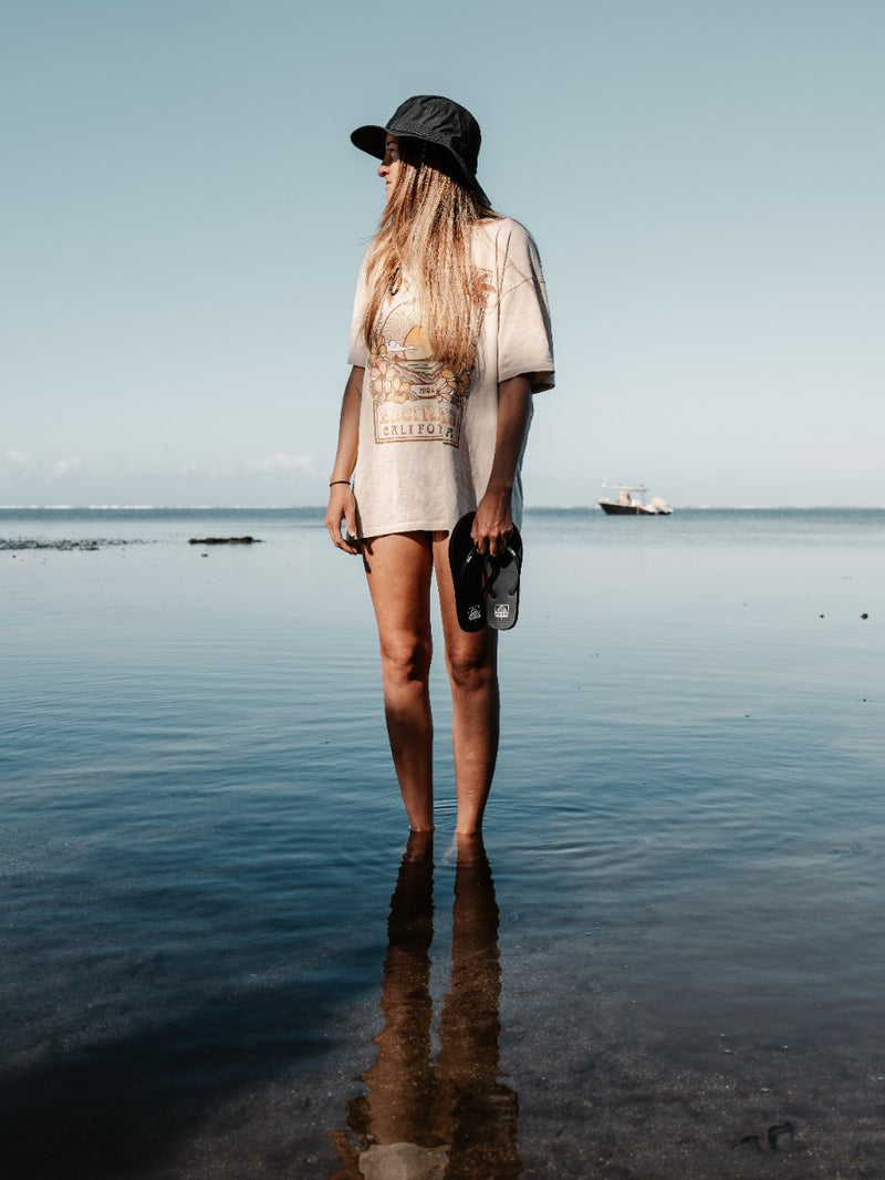 Klapki Damskie REEF Seaside, Black/White
